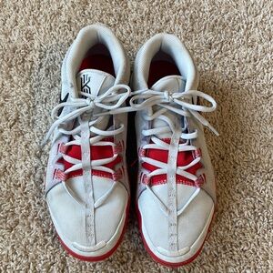 Kyrie Basketball shoes